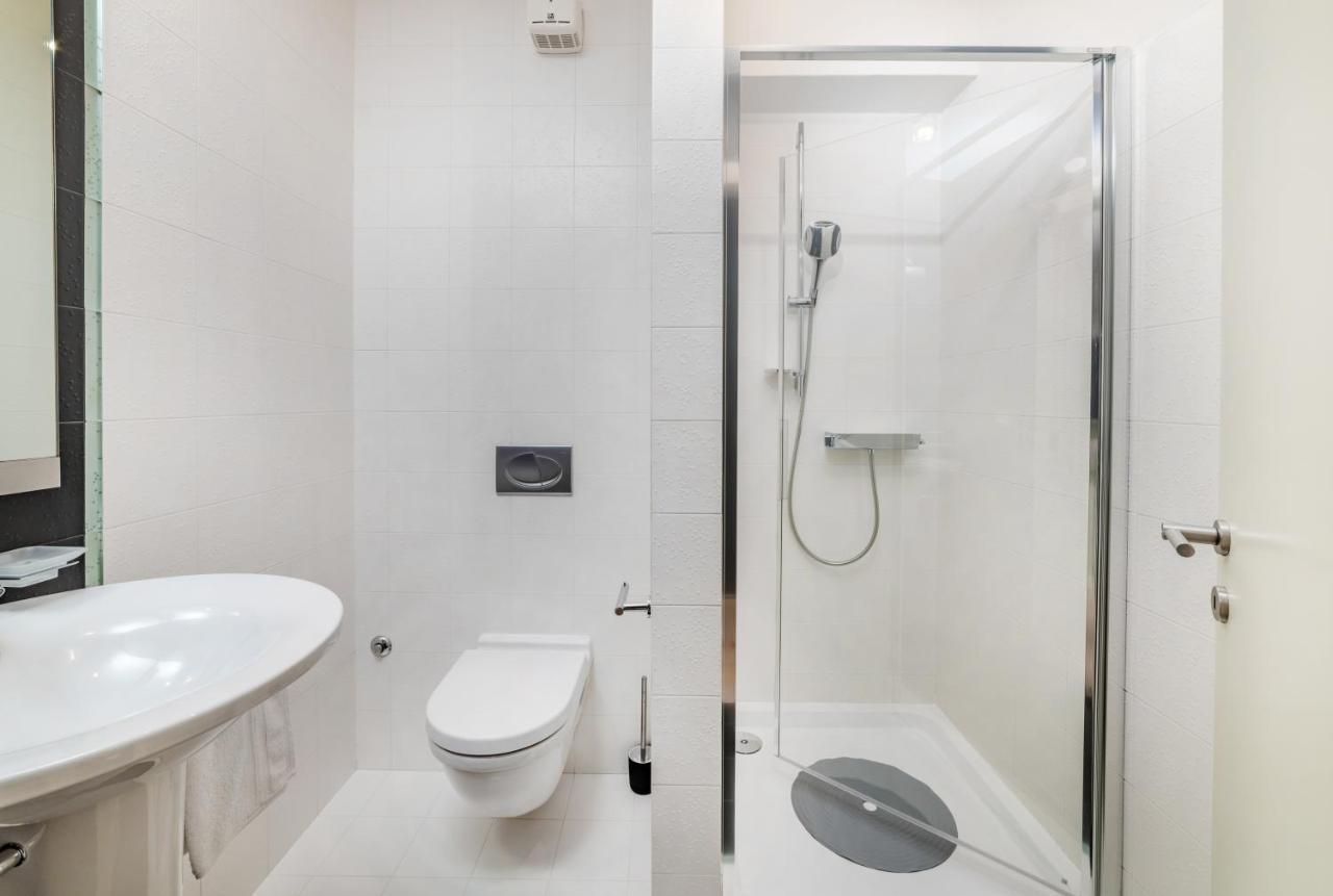 Hermosa Luxury Apartment Split Buitenkant foto